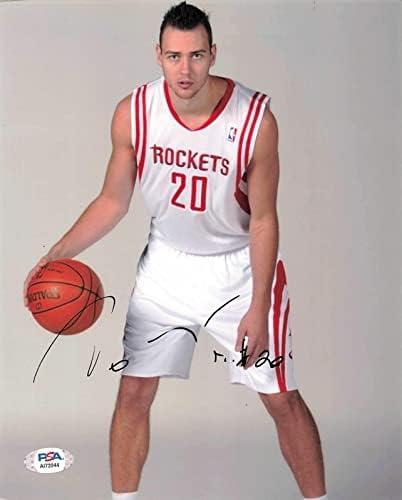 DONATAS MOTIEJUNAS aláírt 8x10 fotó PSA/DNS-Houston Rockets Aláírt - Dedikált NBA-Fotók